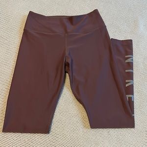 Nike Dri-Fit leggings size S